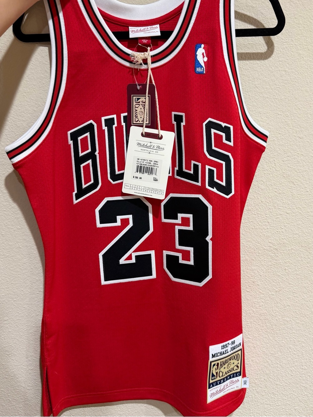 Mitchell & Ness Red Chicago Bulls Hardwood Classics Jersey
